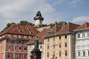 Graz mit Blick auf den Uhrturm